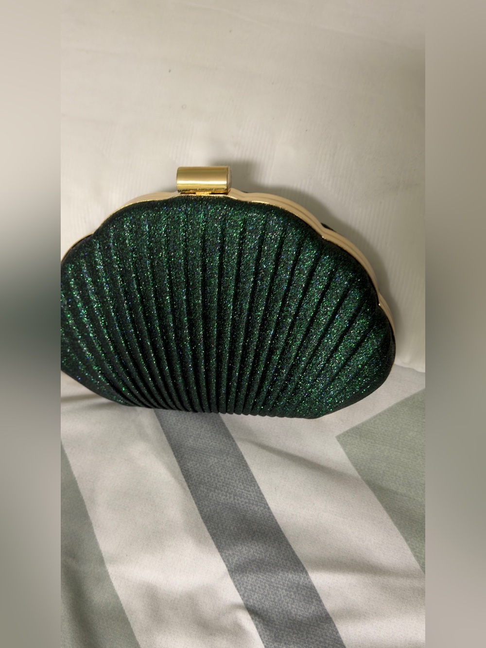 Teal Shimmer Shell Clutch - Picture 3 of 6
